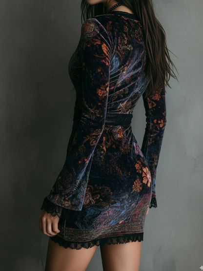 Blomsterprint V-hals Fløjls Blonde-trim Slim-fit Minikjole
